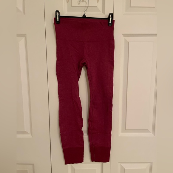 Lululemon ebb to street legging - Picture 2 of 4